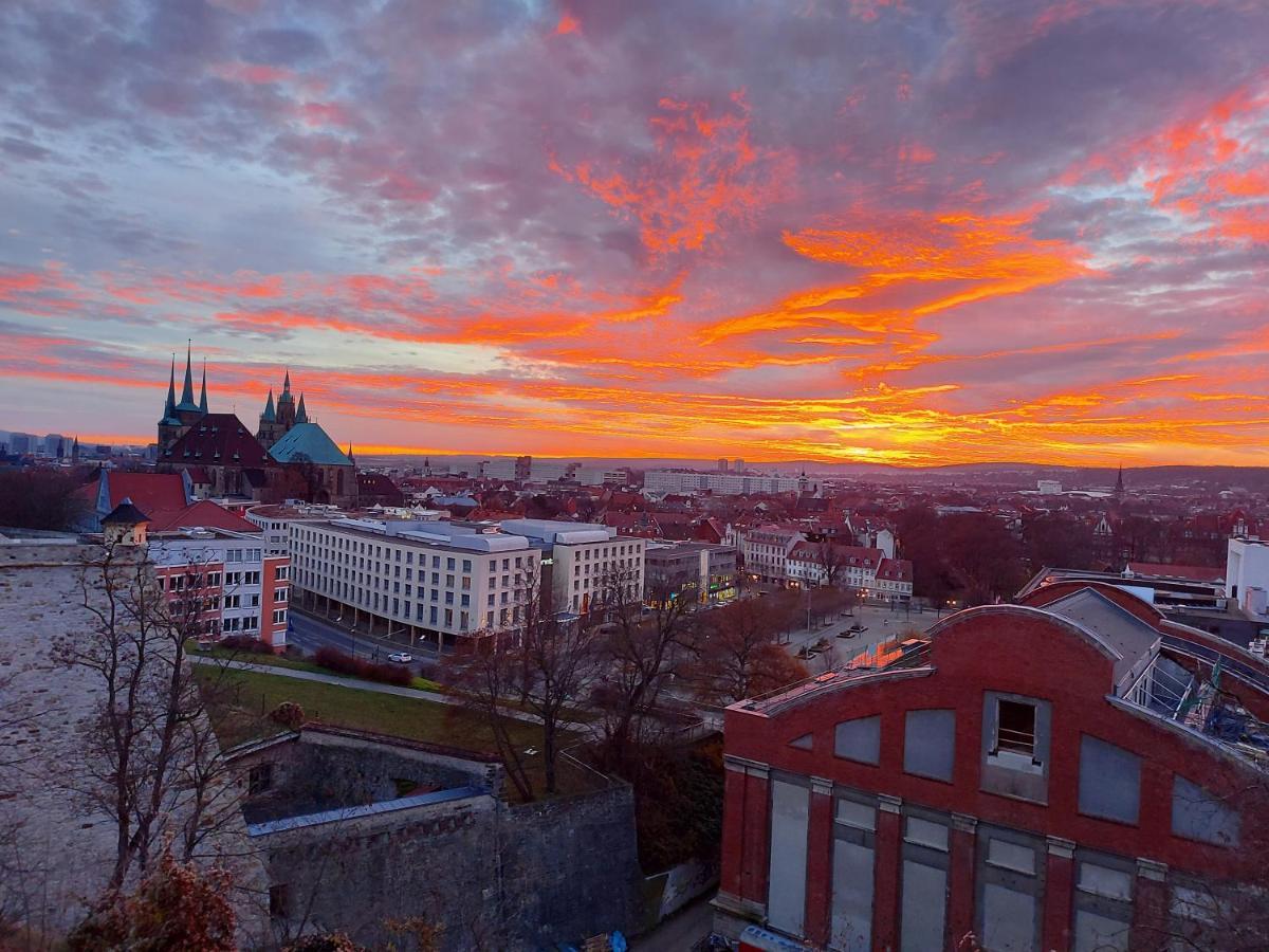 At The Top - Penthouse Ueber Den Daechern Der Stadt Erfurt Exterior foto