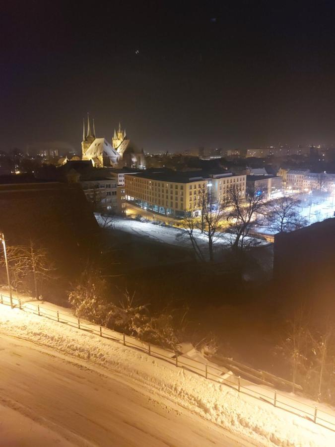 At The Top - Penthouse Ueber Den Daechern Der Stadt Erfurt Exterior foto